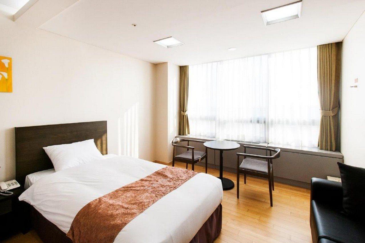 Hotel Hu Incheon Airport Exteriör bild