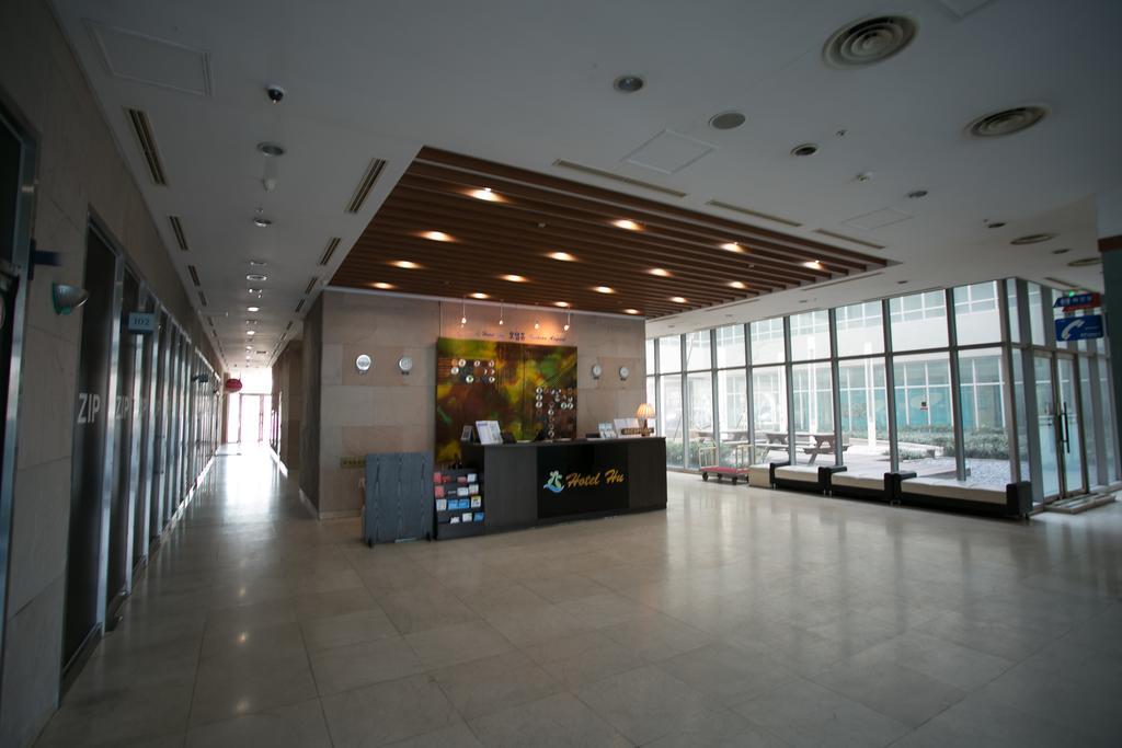 Hotel Hu Incheon Airport Exteriör bild
