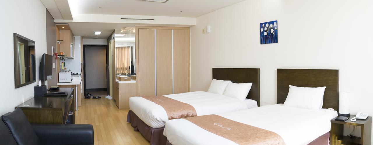 Hotel Hu Incheon Airport Exteriör bild